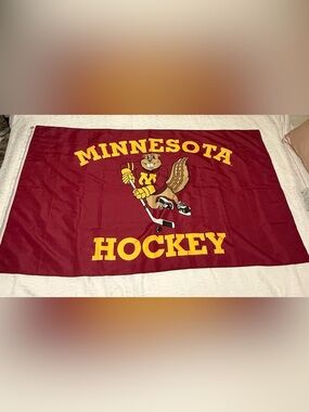 Minnesota Gophers Hockey 3x5 Flag